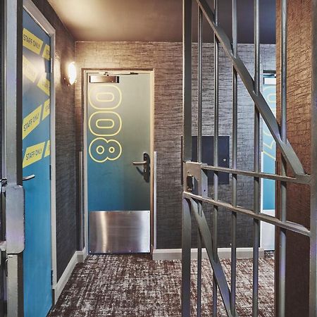 Отель Garrison Cells Форт-Уильям Экстерьер фото